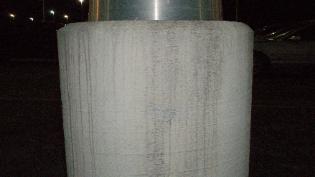 Streaks on light post